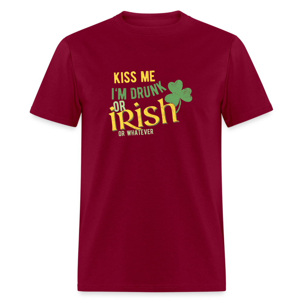 Unisex Classic T-Shirt - Kiss me I'm Irish - burgundy